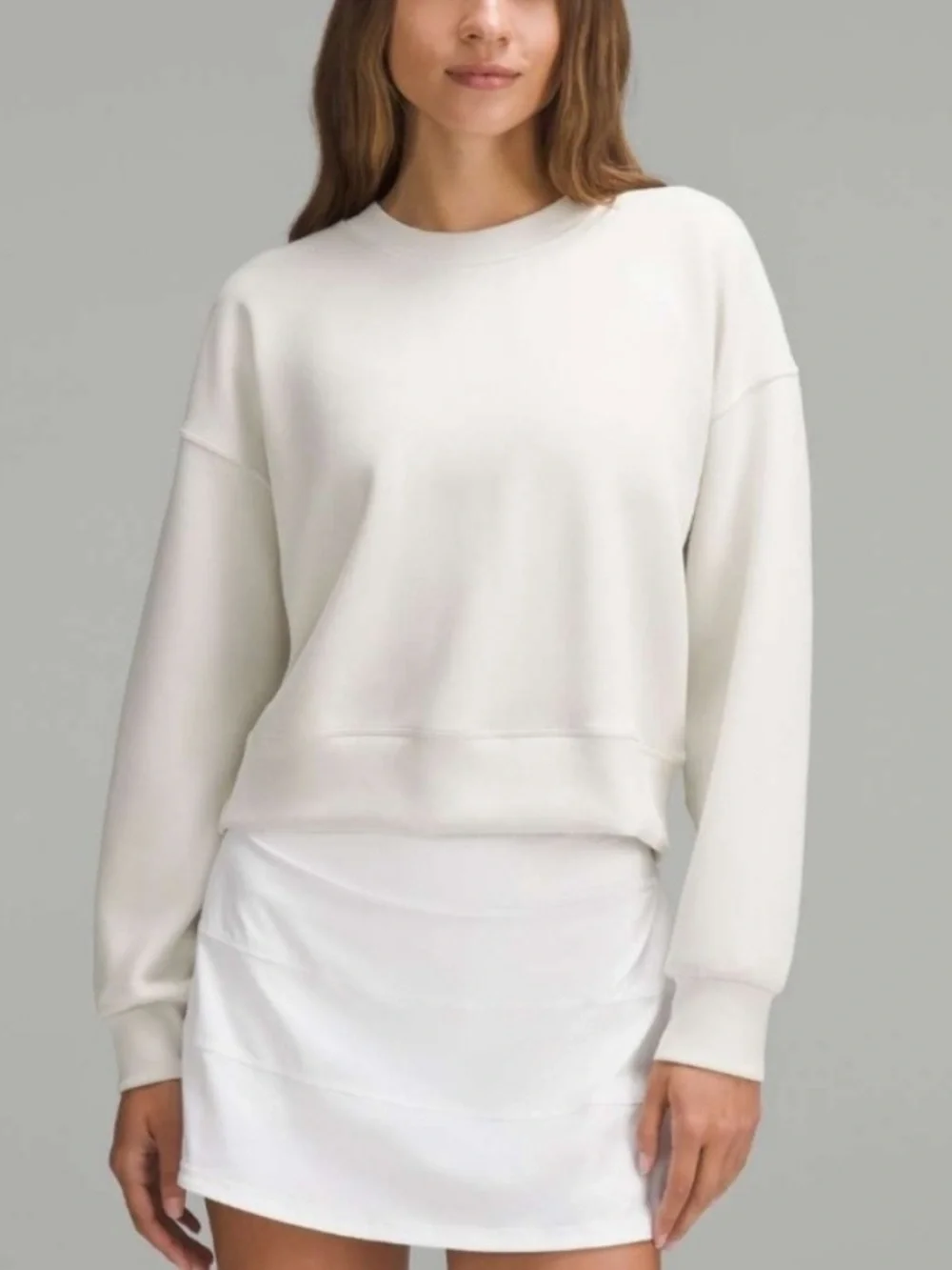 Lululemon Softstreme Cropped Crew Size 4 Pullover Sweatshirt Bone